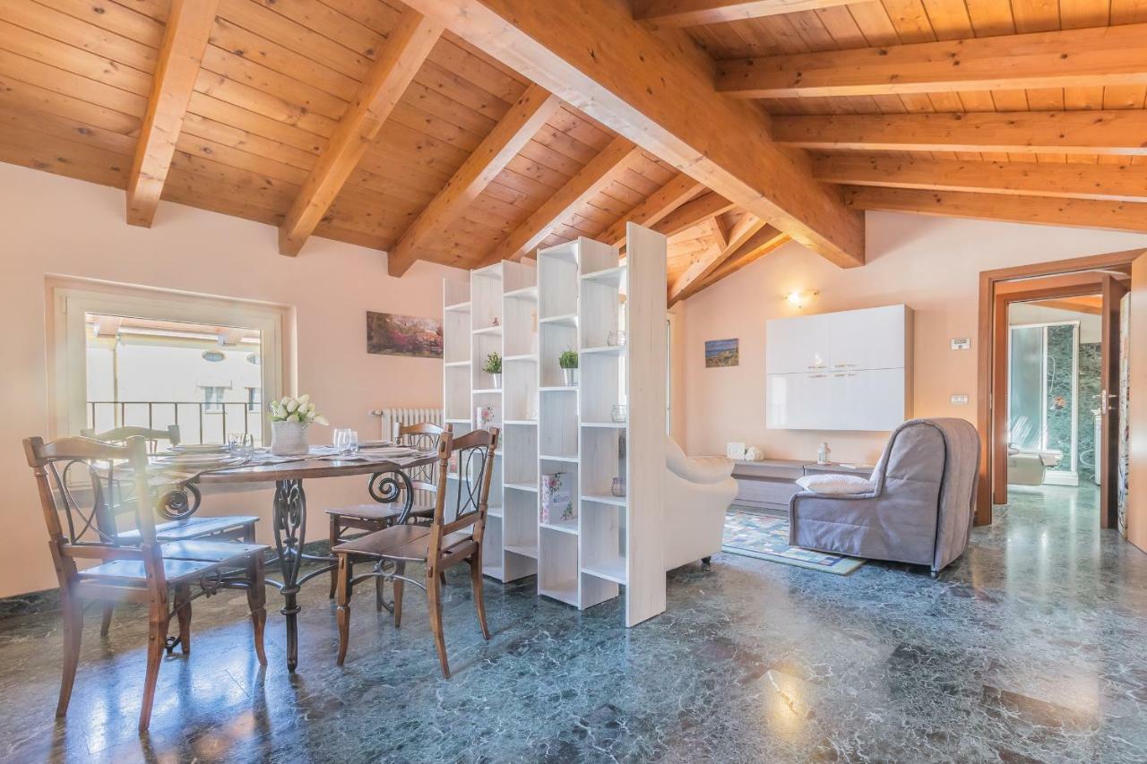 Casa Del Tiglio Apartment Varenna Bagian luar foto